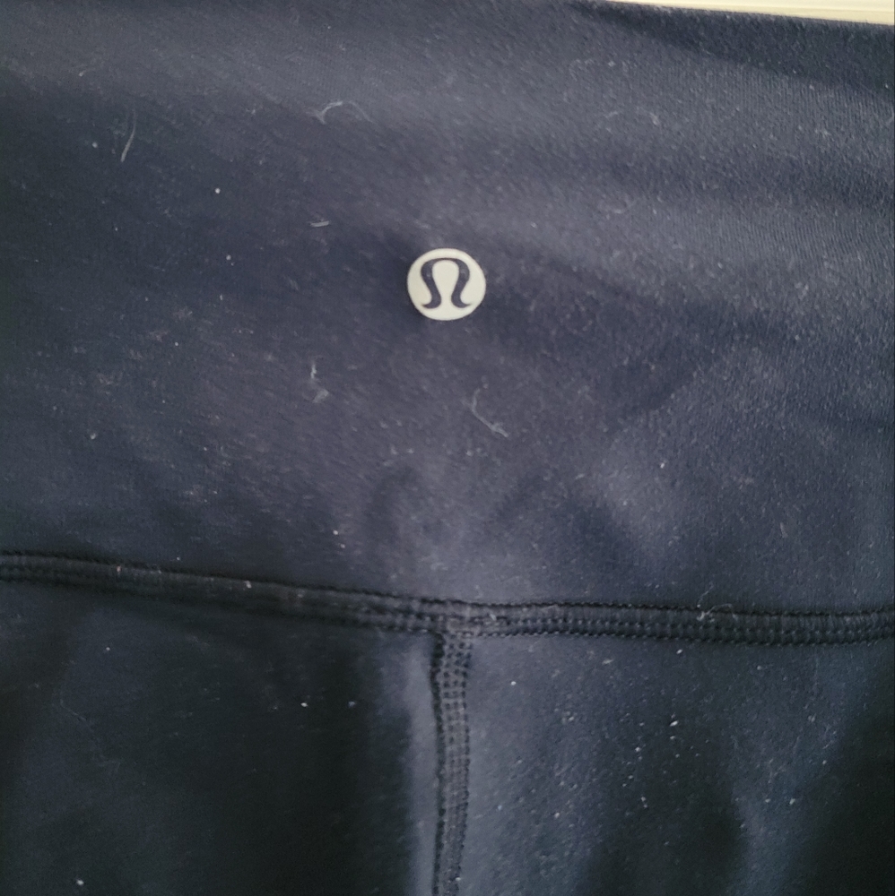 Lululemon Navy Blue Leggings Size 8
